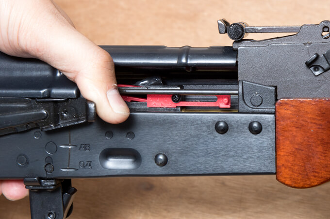 Gunsmith Baton ホップアップの調整方法 M4 Ak グロック マガジンへの装弾方法 メンテナンス バレル掃除